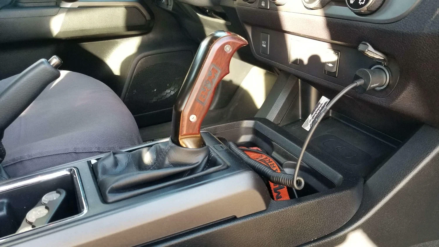 B&M Magnum Grip Auto Shift Handle - 81099